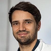 Dr. Dominik Vollherbst