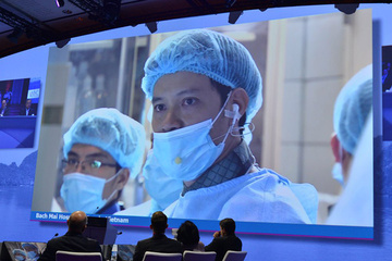 The first live case was transmitted from Hanoi